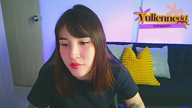 Yulienneg online show from 02/07/26, 01:20