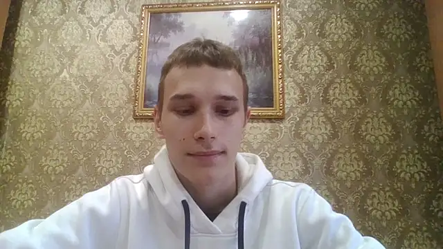 Snapshot of your___honeyy chatting on 09/27/25, 10:53 your honeyy online show from 09/27/25, 10:53