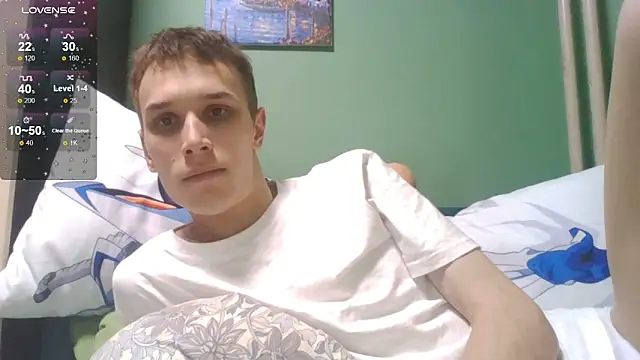 Snapshot of your___honeyy chatting on 12/21/25, 07:21 your honeyy online show from 12/21/25, 07:21