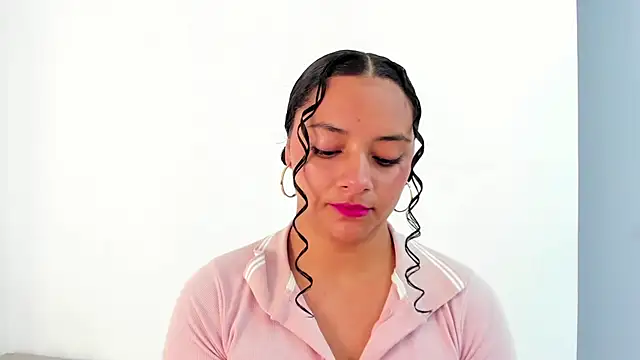 Snapshot of Angellit_Afrodita_ chatting on 11/07/25, 10:59 Angellit Afrodita online show from 11/07/25, 10:59