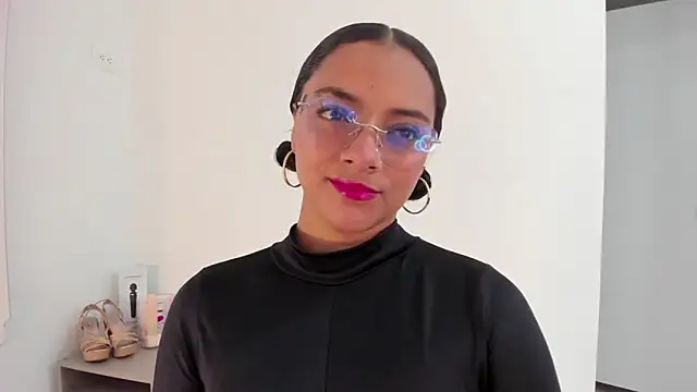 Snapshot of Angellit_Afrodita_ chatting on 11/26/25, 11:22 Angellit Afrodita online show from 11/26/25, 11:22