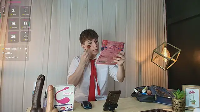 TaylerWhite online show from 10/06/25, 12:46