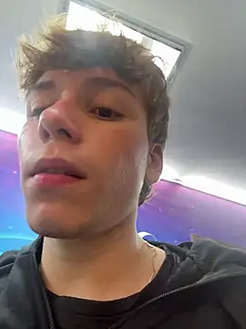 TaylerWhite online show from 04/18/26, 07:58