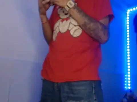 Sexy hotlatin25 online show from 10/14/25, 04:19