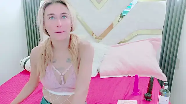 charlotte phaeton online show from 10/29/25, 12:46