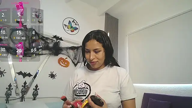 Snapshot of Mia_garcia28 chatting on 10/27/25, 07:29 Mia garcia28 online show from 10/27/25, 07:29