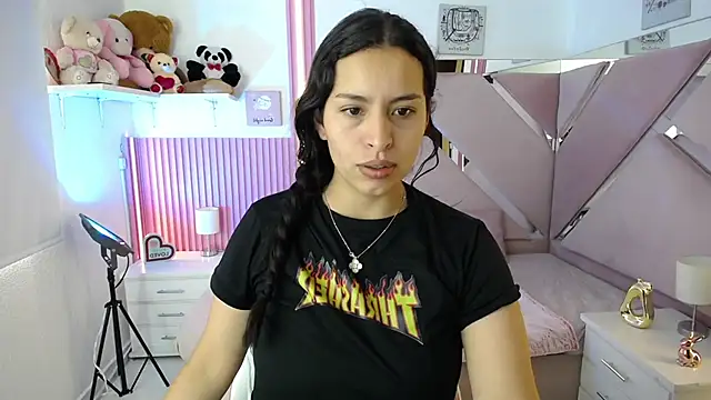 Snapshot of Mia_garcia28 chatting on 01/09/26, 07:37 Mia garcia28 online show from 01/09/26, 07:37