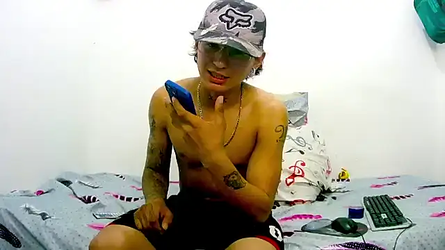 Ebebyjuan online show from 06/30/26, 12:22