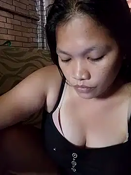 Snapshot of sun_kiss_soul chatting on 09/18/25, 05:20 sun kiss soul online show from 09/18/25, 05:20