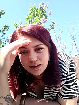 LadyNora online show from 05/05/26, 07:49