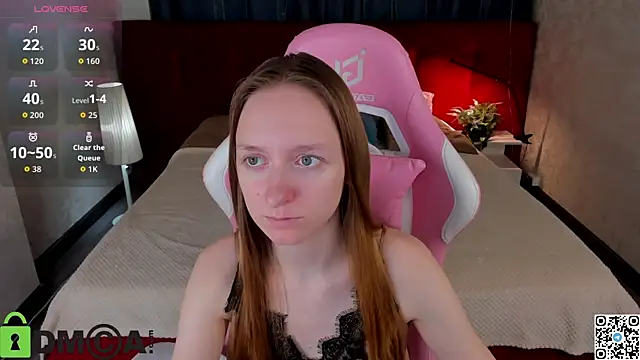 Snapshot of Mia_E1fie chatting on 11/19/25, 01:05 Mia E1fie online show from 11/19/25, 01:05