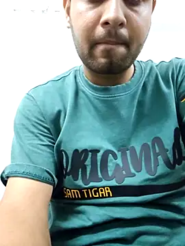 king aaru2004 online show from 09/10/25, 06:46