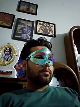 king aaru2004 online show from 11/15/25, 01:51