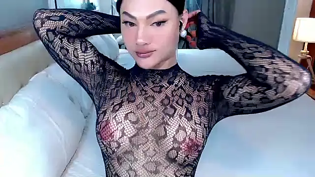 Snapshot of MariaStallion chatting on 11/11/25, 03:28 MariaStallion online show from 11/11/25, 03:28