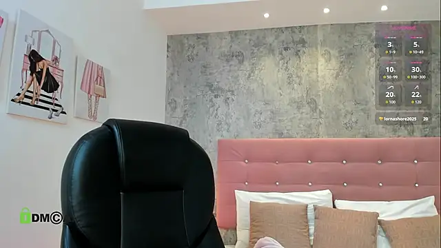 Snapshot of brithanycollins chatting on 10/06/25, 12:35 brithanycollins online show from 10/06/25, 12:35