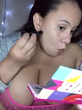 luzdanna online show from 11/29/25, 02:47