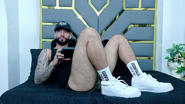 yorbymaxx online show from 12/03/25, 02:15