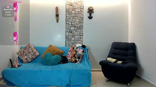 PIINK 2025 online show from 11/19/25, 03:23