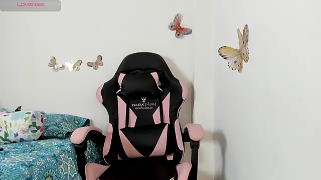 mari-ross online show from 11/27/25, 02:13