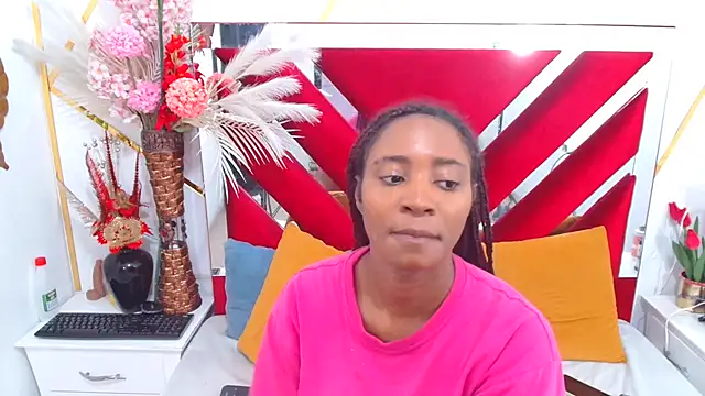 AmbarSmit online show from 11/28/25, 07:38