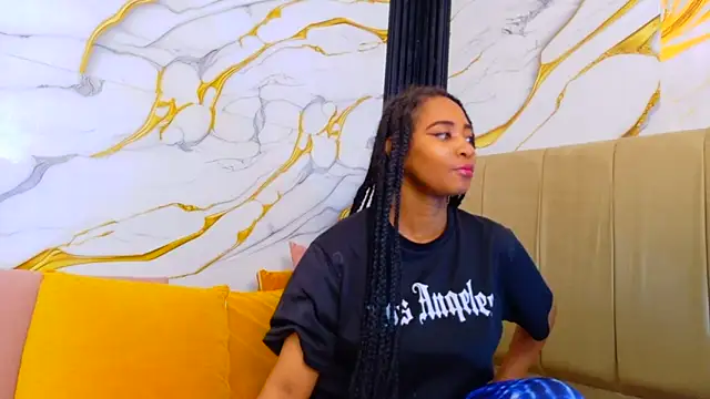 AmbarSmit online show from 03/17/26, 04:06