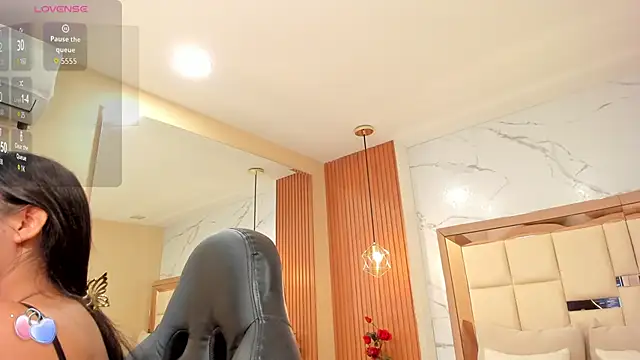 julieta rosee online show from 11/20/25, 09:58