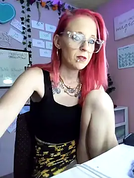 Purple2StayThnxx online show from 11/18/25, 08:46