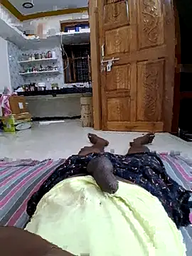 RAYI Queen 3 online show from 09/14/25, 09:14