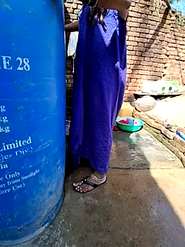 RAYI Queen 3 online show from 10/10/25, 03:49