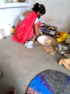 RAYI Queen 3 online show from 10/27/25, 03:10