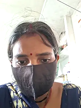 RAYI Queen 3 online show from 11/06/25, 02:56