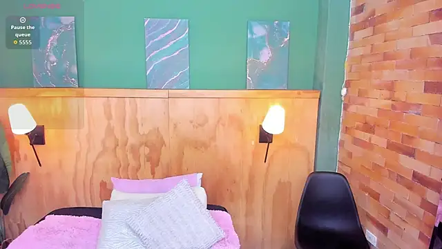 milavega  online show from 03/17/26, 12:19