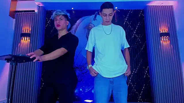 Snapshot of the_king_sweet chatting on 09/27/25, 08:58 the king sweet online show from 09/27/25, 08:58