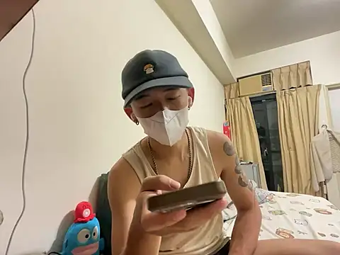 boyjoe10 online show from 04/07/26, 04:18