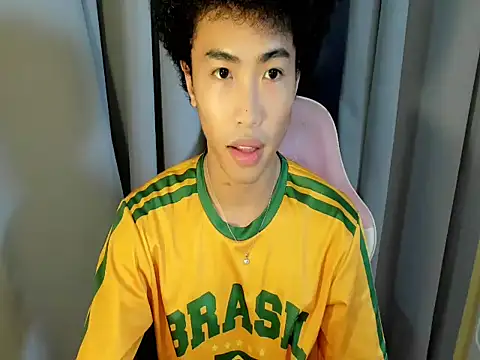 yourhotpinoy online show from 05/19/26, 12:05