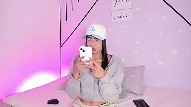 MiahCornell  online show from 03/30/26, 07:26