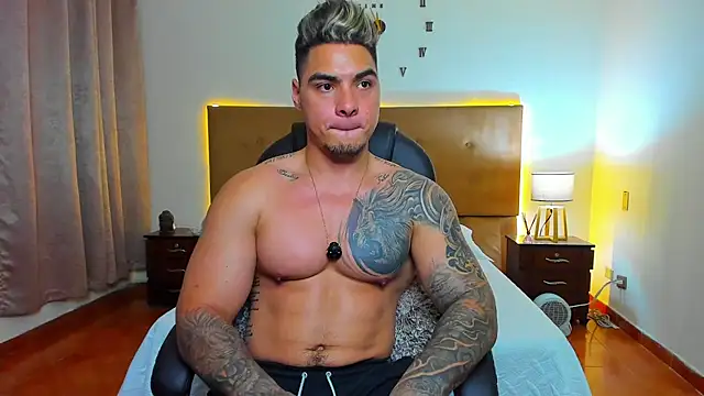 Steven Velez online show from 09/12/25, 01:28