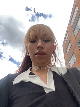 Sallem Pink online show from 09/11/25, 01:11