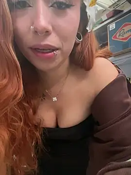 Snapshot of Sallem_Pink chatting on 06/26/26, 11:03 Sallem Pink online show from 06/26/26, 11:03