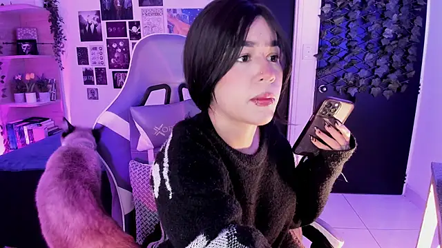 Liz rogers x online show from 12/20/25, 03:13