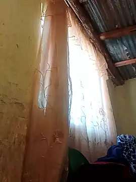 Snapshot of franceew chatting on 03/09/26, 09:57 franceew online show from 03/09/26, 09:57