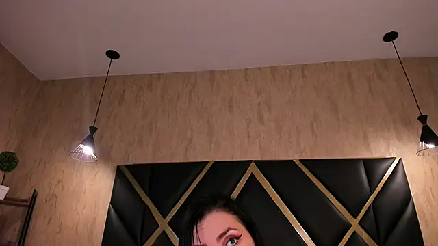 MeganHoffmaan online show from 09/10/25, 07:47