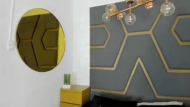 MeganHoffmaan online show from 10/07/25, 07:22