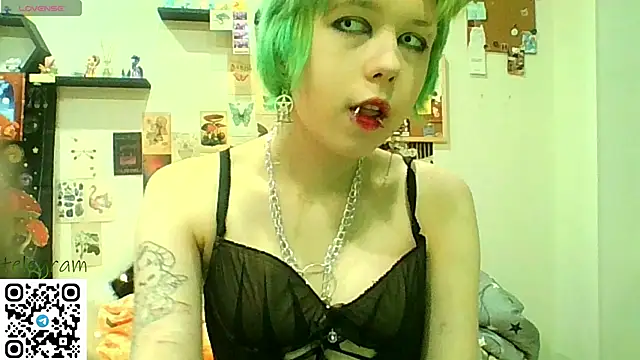 CarolineRichter online show from 02/09/26, 01:42