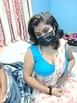 Naughty-Chaaya online show from 11/23/25, 06:19