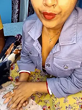 Naughty-Chaaya online show from 01/08/26, 02:41