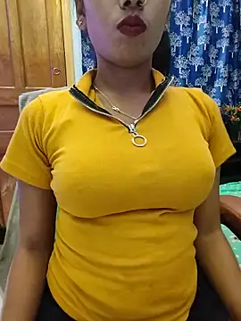 Snapshot of priya_26 chatting on 05/16/26, 01:10 priya 26 online show from 05/16/26, 01:10
