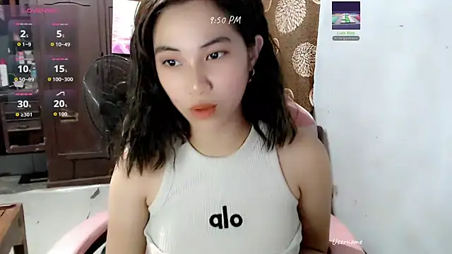 Snapshot of Rainea149 chatting on 06/27/26, 01:50 Rainea149 online show from 06/27/26, 01:50