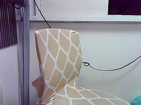 BIGCLONG4U online show from 10/17/25, 06:43