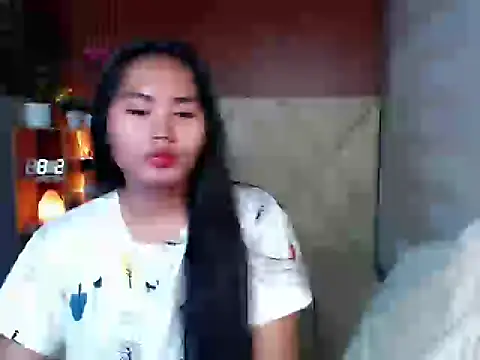 Snapshot of sluttyprincess0 chatting on 10/01/25, 11:22 sluttyprincess0 online show from 10/01/25, 11:22